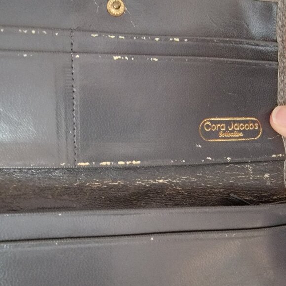 Cora Jacobs Collection Gray Leather Wallet - Picture 8 of 14